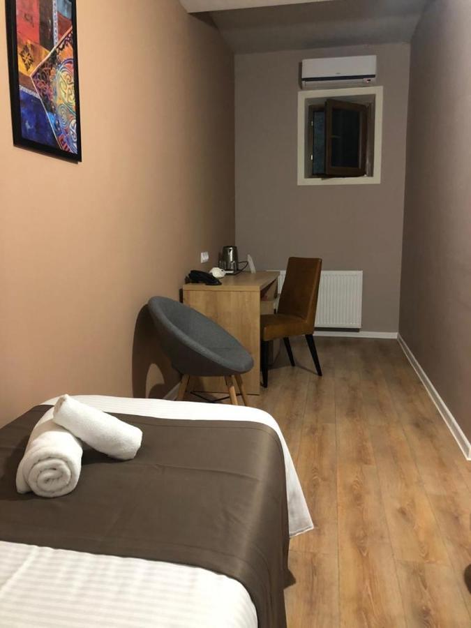 Boho Tiflis Hotel ภายนอก รูปภาพ
